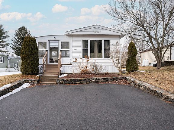 2nd image of 107 Bumila Dr