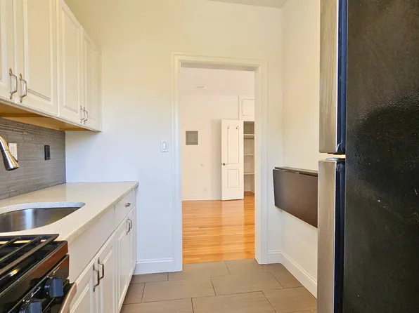 31-18 81st Street image 3 of 11