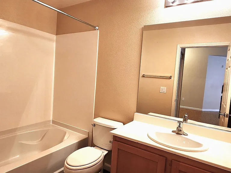 27 E Agate Ave #209 — Photo 21
