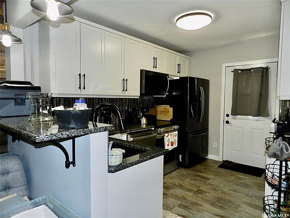 5th image of 1127 1st AVENUE NW