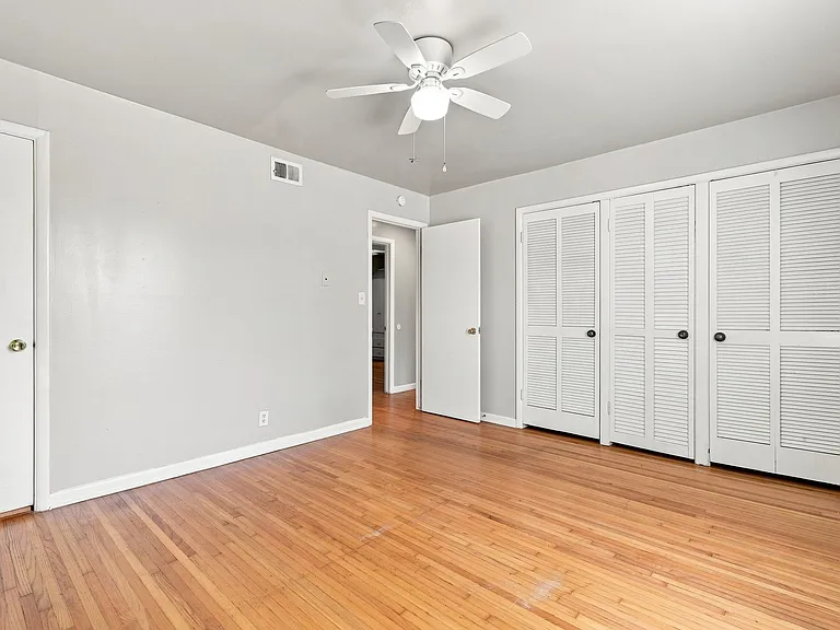 6624 E 27th Pl — Photo 15