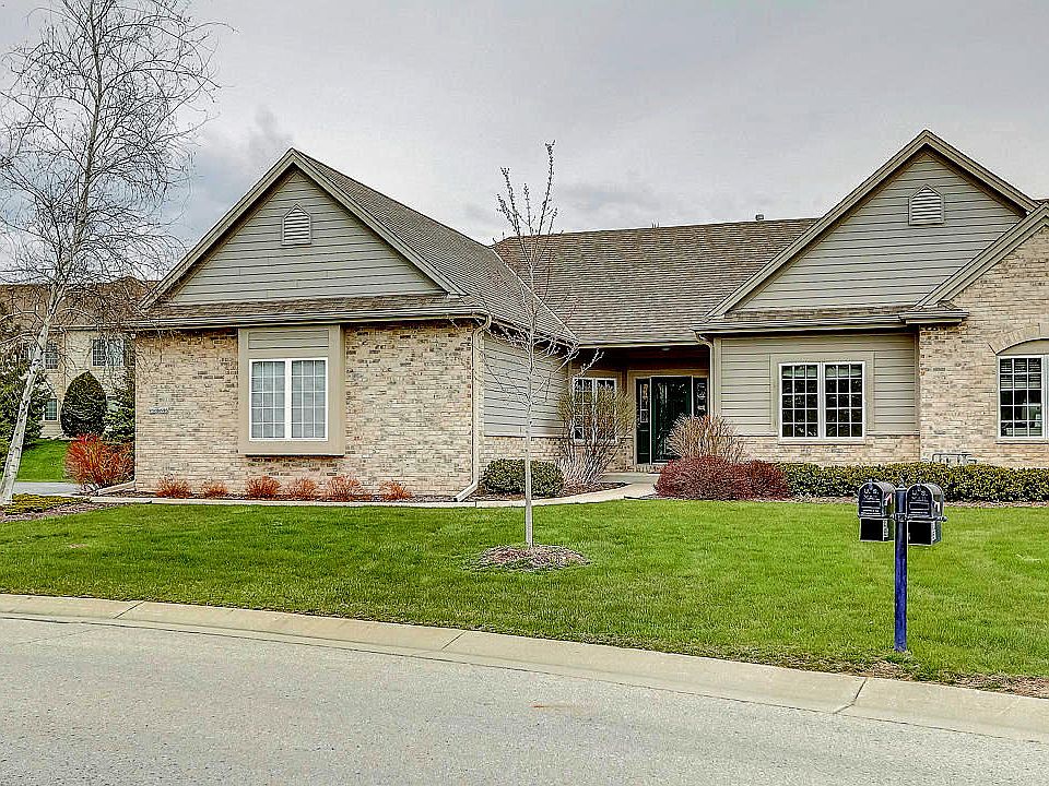 1st image of W50N595 Highland Crossings Cir