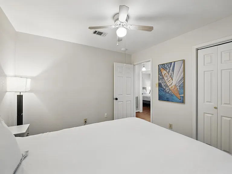 2432 Covington Dr — Photo 18