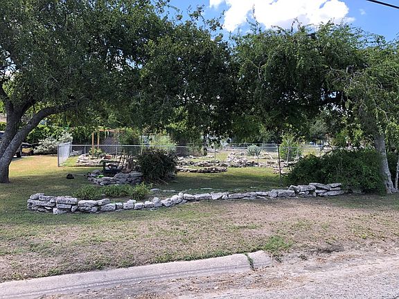 5th image of 414 S Alta Vista St