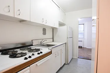 Rented by Metropolitan Property Group