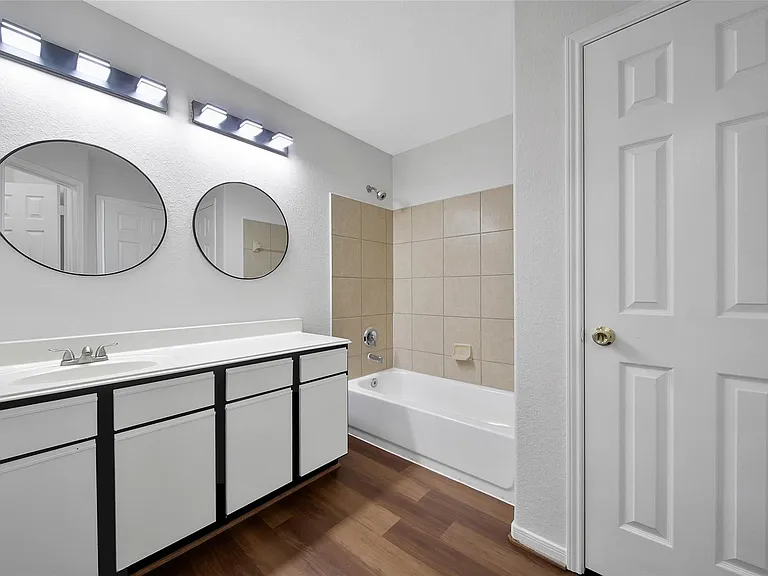 3022 Madison Elm St — Photo 23