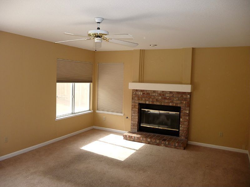 2nd image of 604 San Miguel Ct