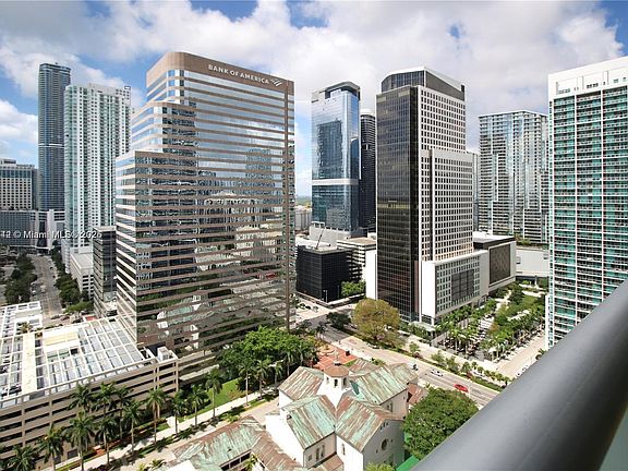 4th image of 495 Brickell Ave APT 2609