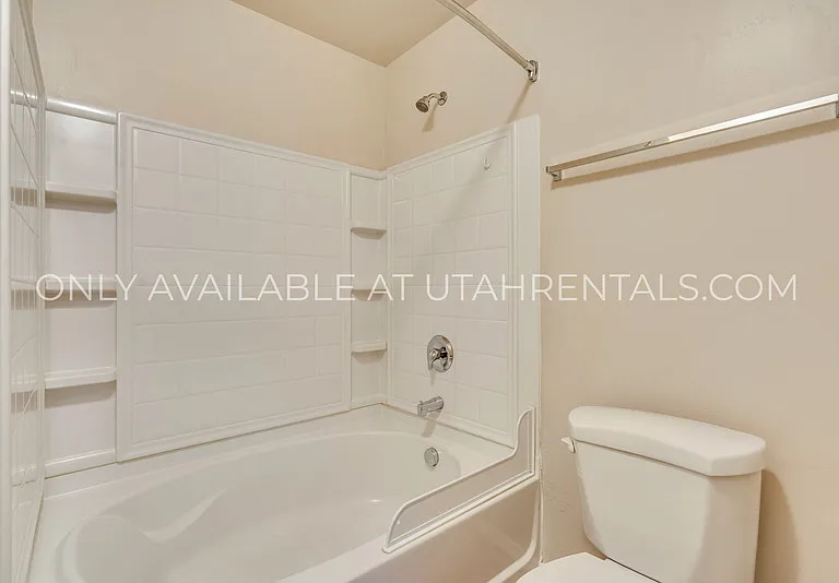 6623 W Blue Iris Dr — Photo 14