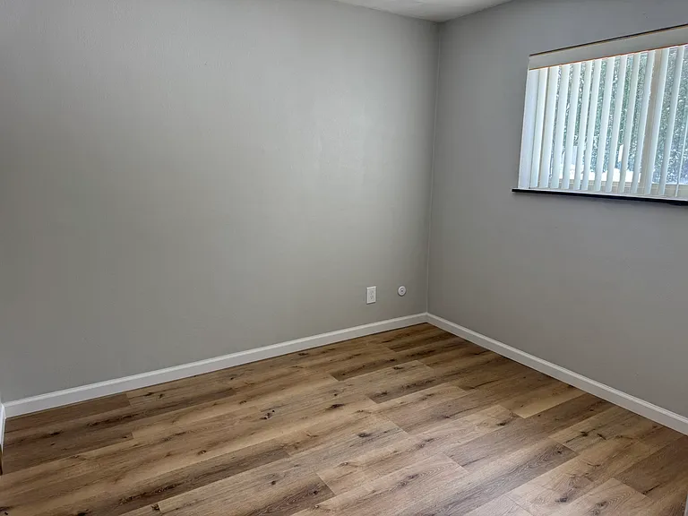 310 30th Avenue Ct #4 — Photo 9