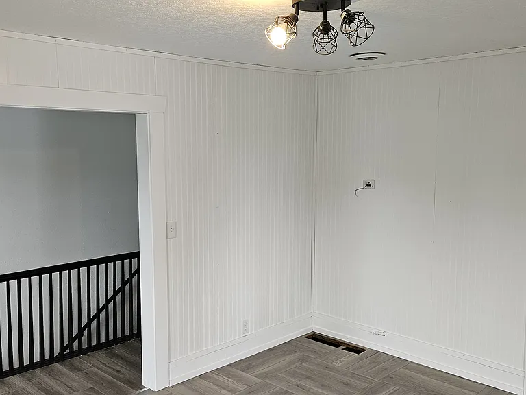 661 N Main St #2 — Photo 7