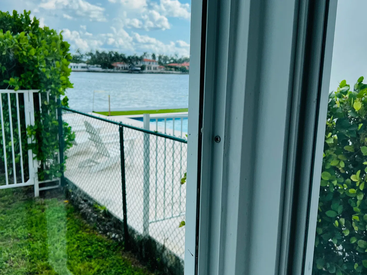 1 bed, 850 sqft, $2,200 — Photo 3