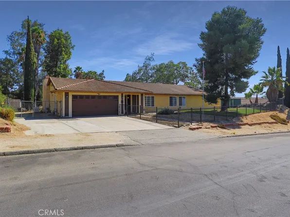 18786 Ravenwood Dr, Perris, CA 92570