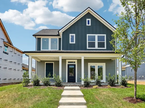 758 Caddy Xing, Columbia, TN 38401