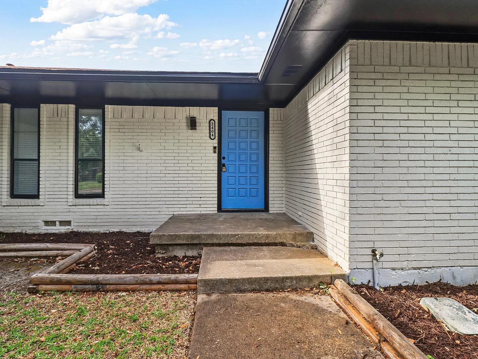 2404 Kentfield Lane - 1 — Photo 3