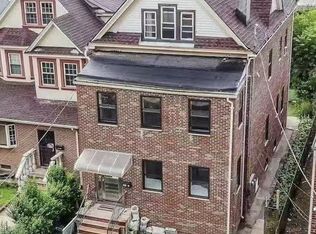 147-11 35th Ave, Flushing, NY 11354