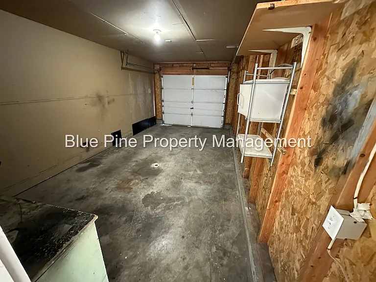 2102 Stace St #4 — Photo 12