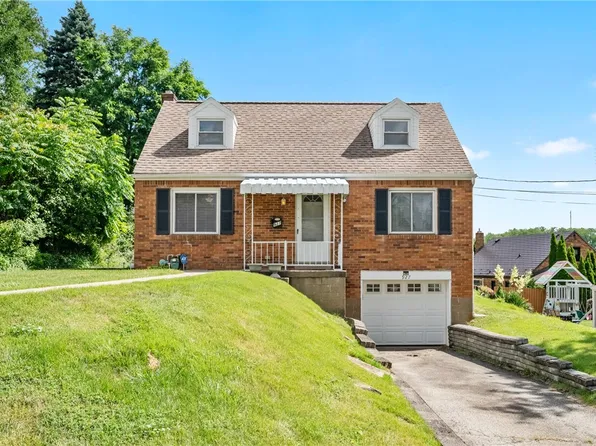 927 Edward Dr, Pittsburgh, PA 15227