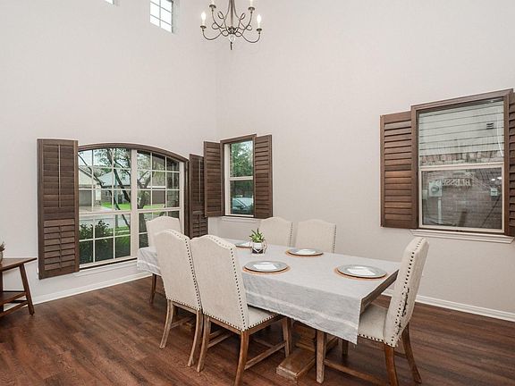 4th image of 18610 Tara Ashley St