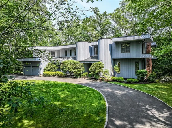 44 Deep Valley Road, Stamford, CT 06903