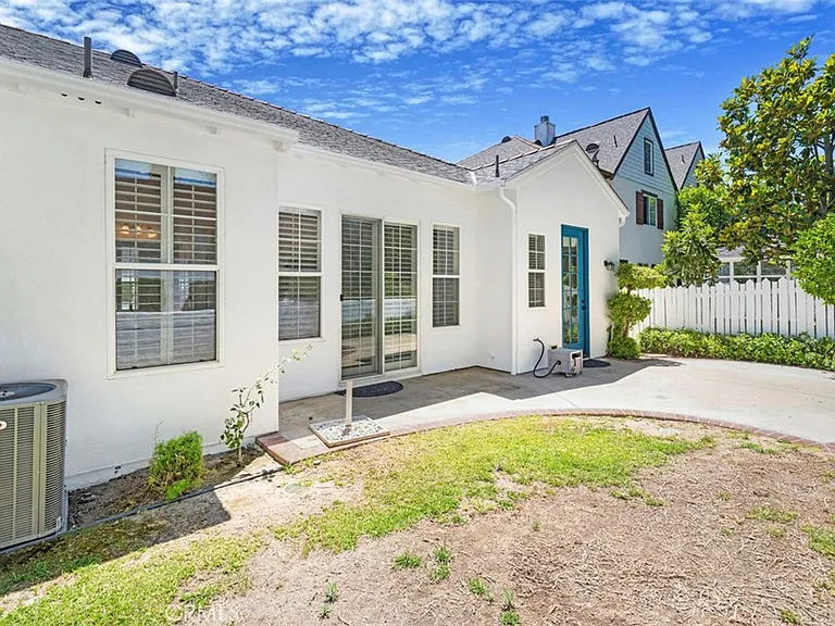 80 Winslow Ln — Photo 30