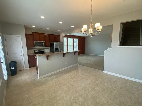 35 S Grey Abbey Dr, Clayton, NC 27527