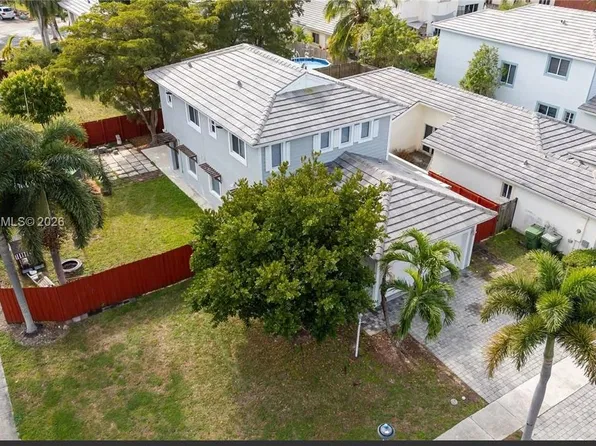 3176 NE 4th St, Homestead, FL 33033