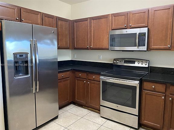 5th image of 8800 NW 97th Ave APT 206