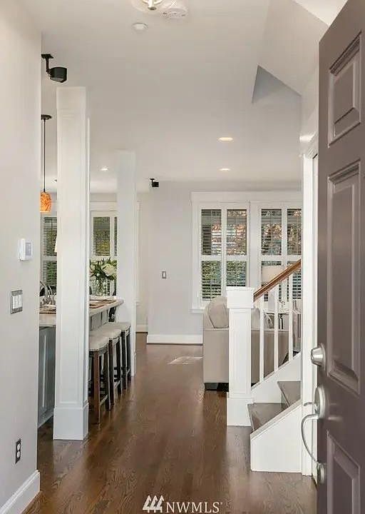 1st image of 1340 Bellevue Way SE #1