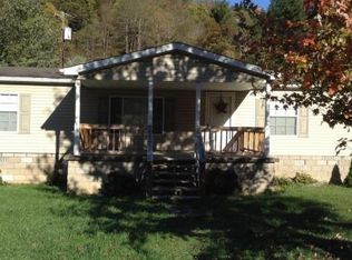 5728 Cranes Nest Rd, Coeburn, VA 24230