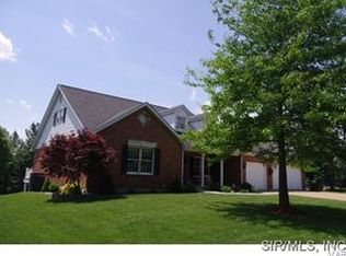 392 N Ridge Rd, Columbia, IL 62236