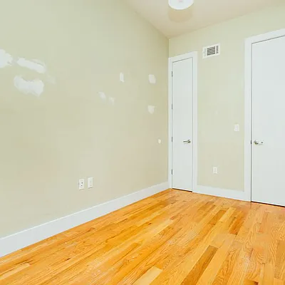 Rented by Nooklyn NYC LLC | media 20