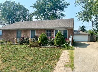 732 Rogers Rd, Romeoville, IL 60446