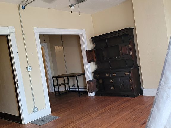 2nd image of 1710 Central Ave #8
