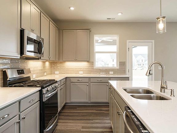 The Ballentine - Kitchen
