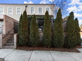 310 Vickery Falls Dr, Roswell, GA 30075