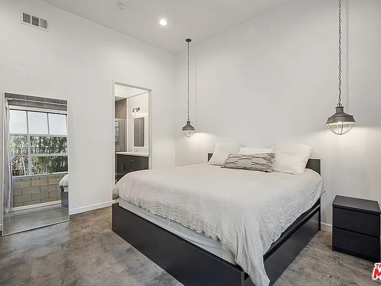 710 N Orlando Ave #104 — Photo 14