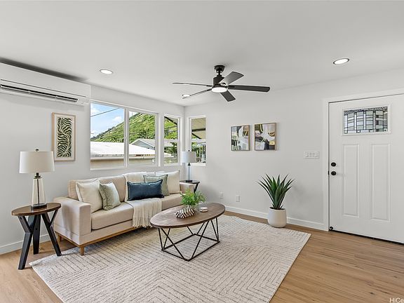 2nd image of 907 Ahuwale St