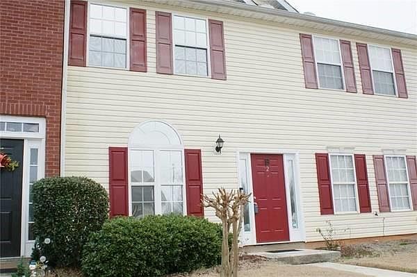 1st image of 4210 Oakwood Rd APT B2