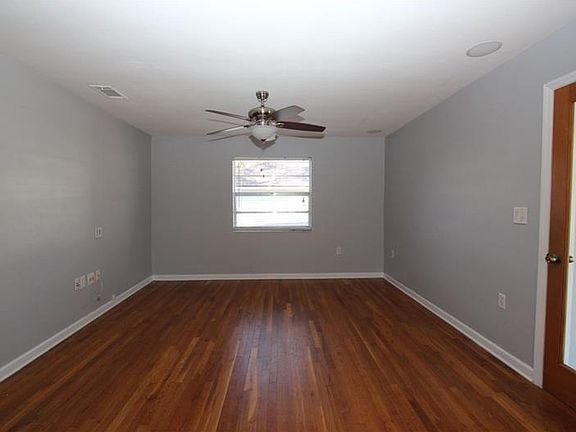 3rd image of 5814 N 17th St