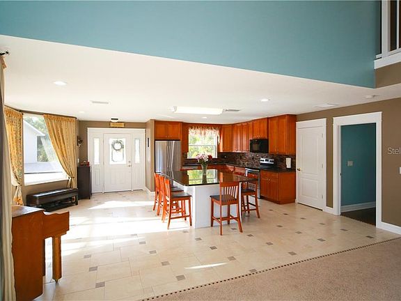 2nd image of 3607 Bath Ln