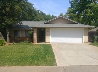 1848 Silverfield Loop, Redding, CA 96002