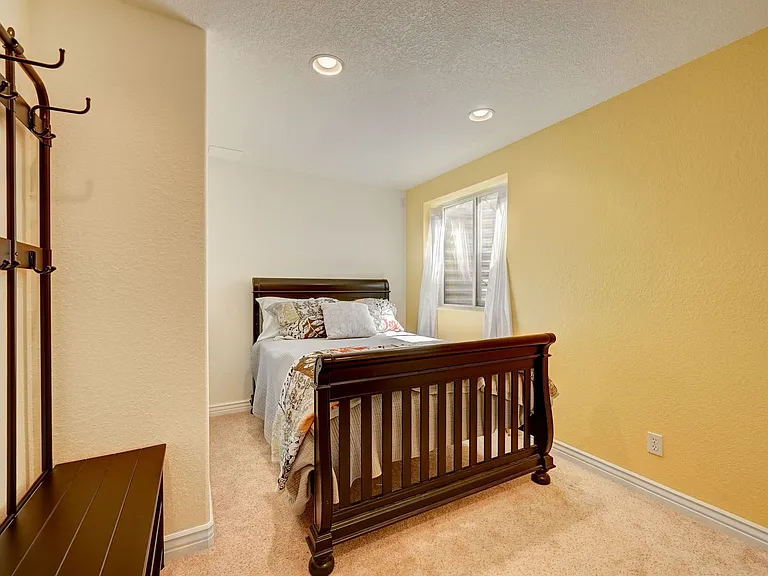 7557 Gartner Rd — Photo 14