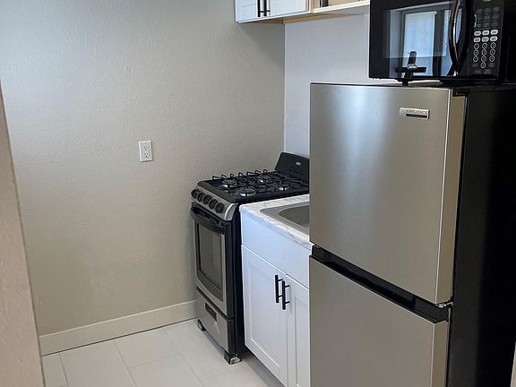 2nd image of 11777 Lee Ave