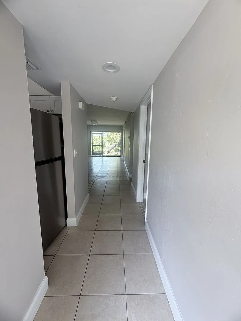 130-136 Cape Coral Pkwy W — Photo 4