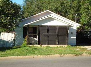 520 Caudle Ave, Springdale, AR 72764