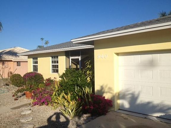2nd image of 940 Montego Ct