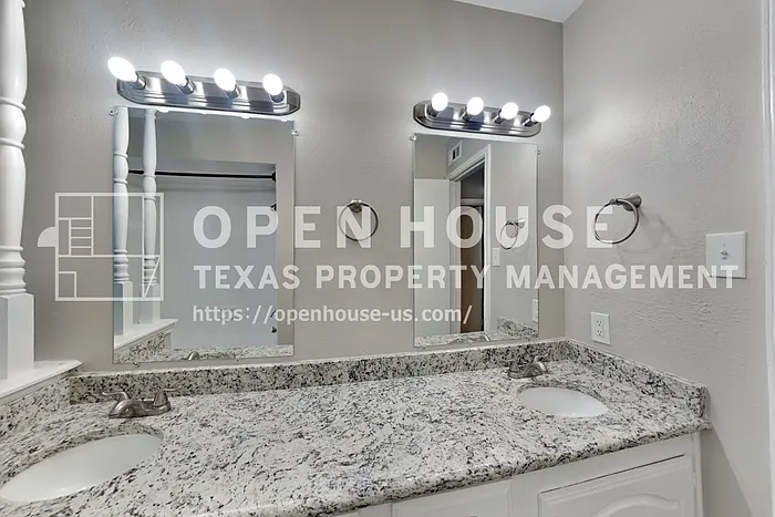 2845 London Ln — Photo 17