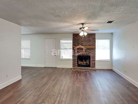 5th image of 1304 Green Terrace Dr