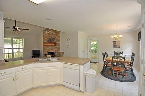 5th image of 187 E River Bend Dr